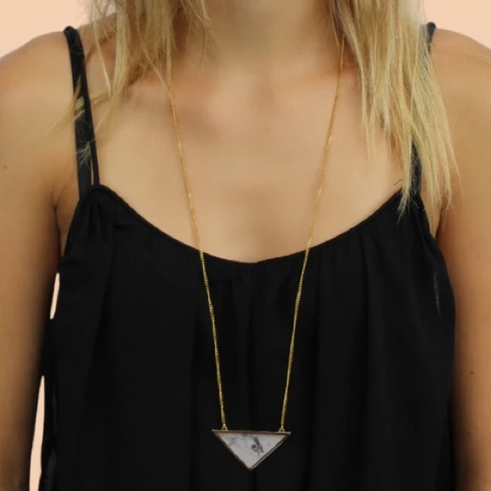Ana and Jay Long Iris Necklace in Pinks
